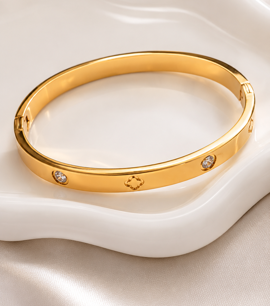 Celestia Gold Bangle 💛