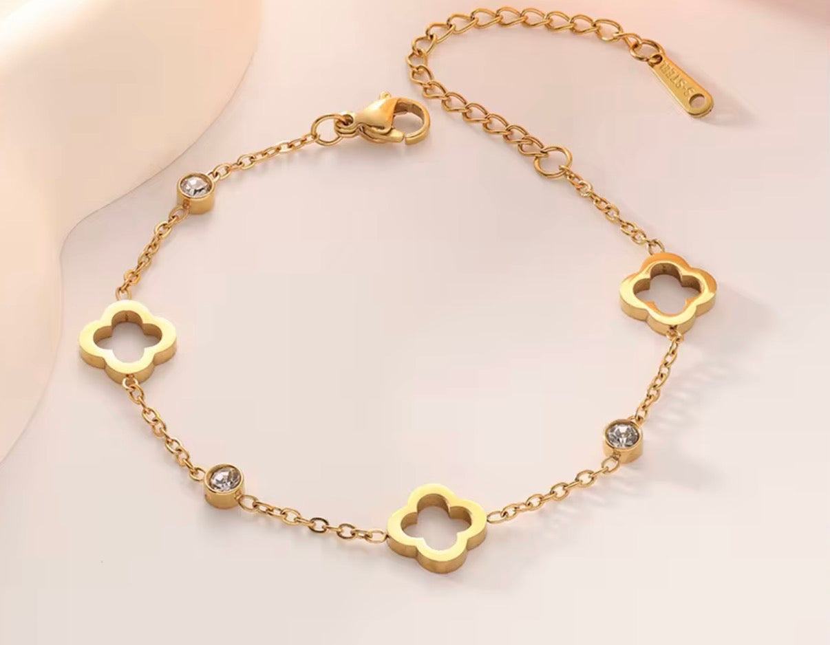 Ice Glow set Necklace, bracelet and earrings